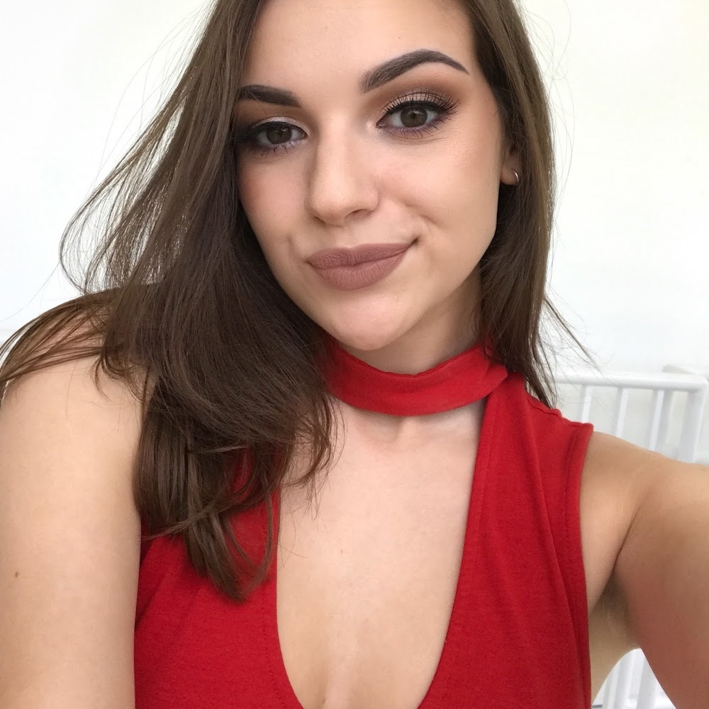 Meet your Posher, Juliana